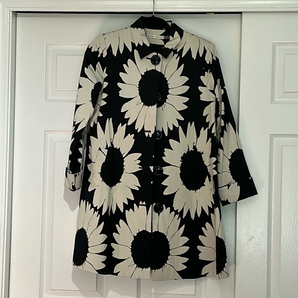 Alice And Olivia - Light Weigh Knee Length Coat
